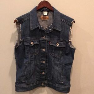 Levi’s Denim Jean Vest Large